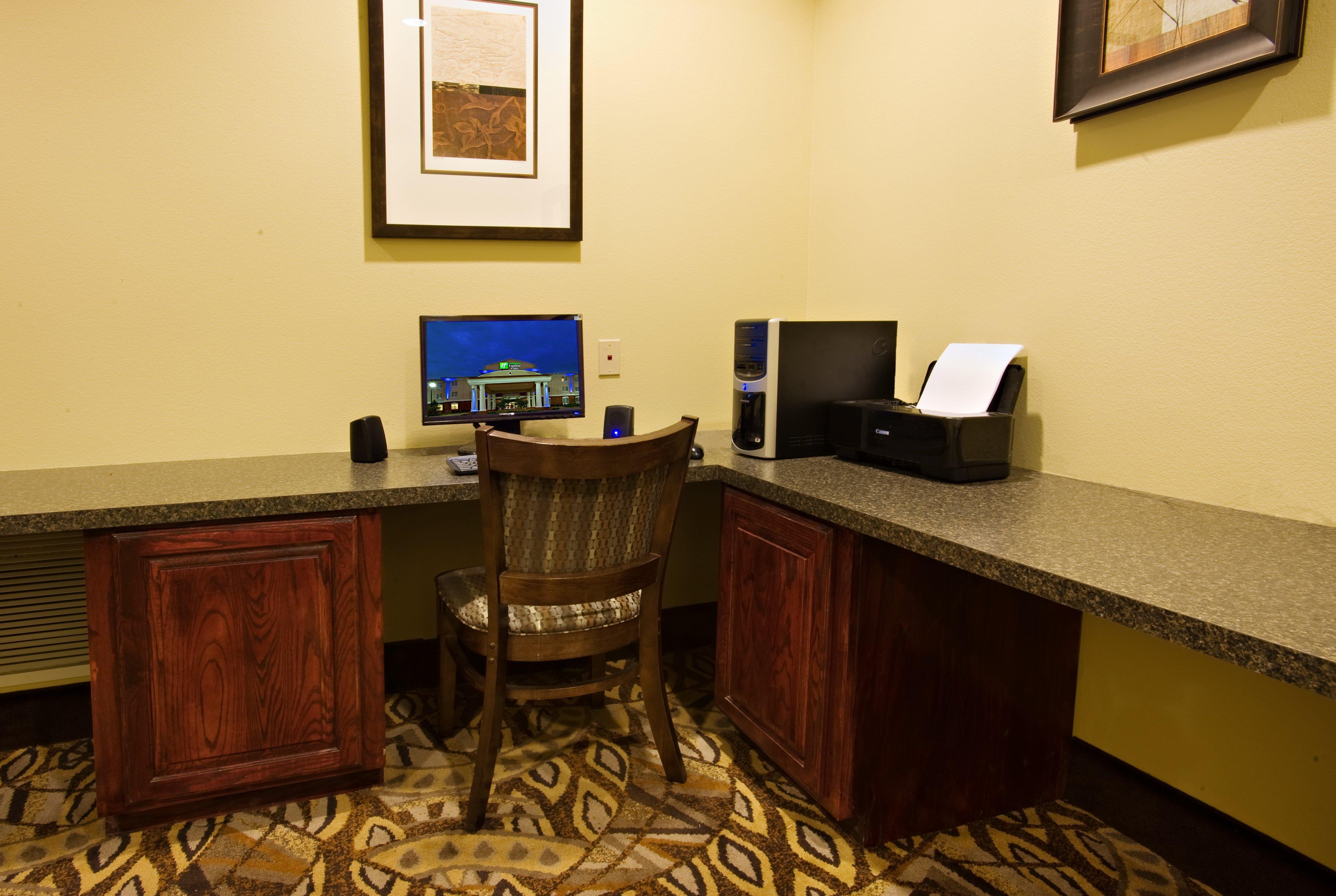 Holiday Inn Express And Suites Snyder By Ihg Kültér fotó